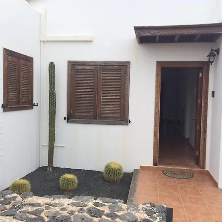 Papagayo 107 Playa Blanca With Private Heated Pool Air Conditioning Wifi